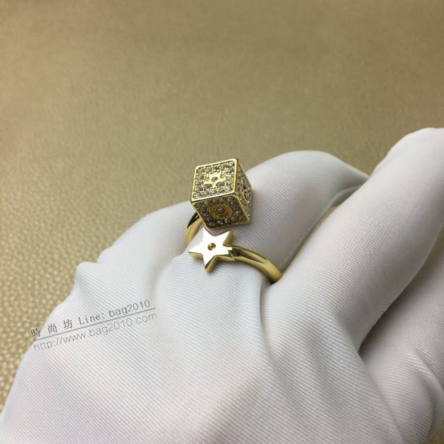 Dior飾品 迪奧經典熱銷款星星正方體鑲鑽戒指  zgd1446